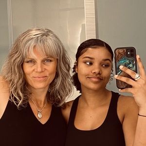 Meet your Posher, Asia